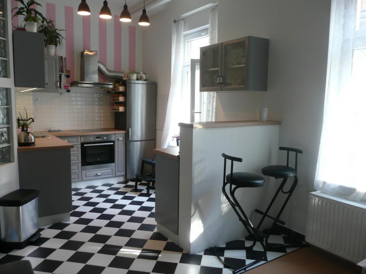 Modern City Center Location: Party, Sightsee, Rest Budapeste Exterior foto